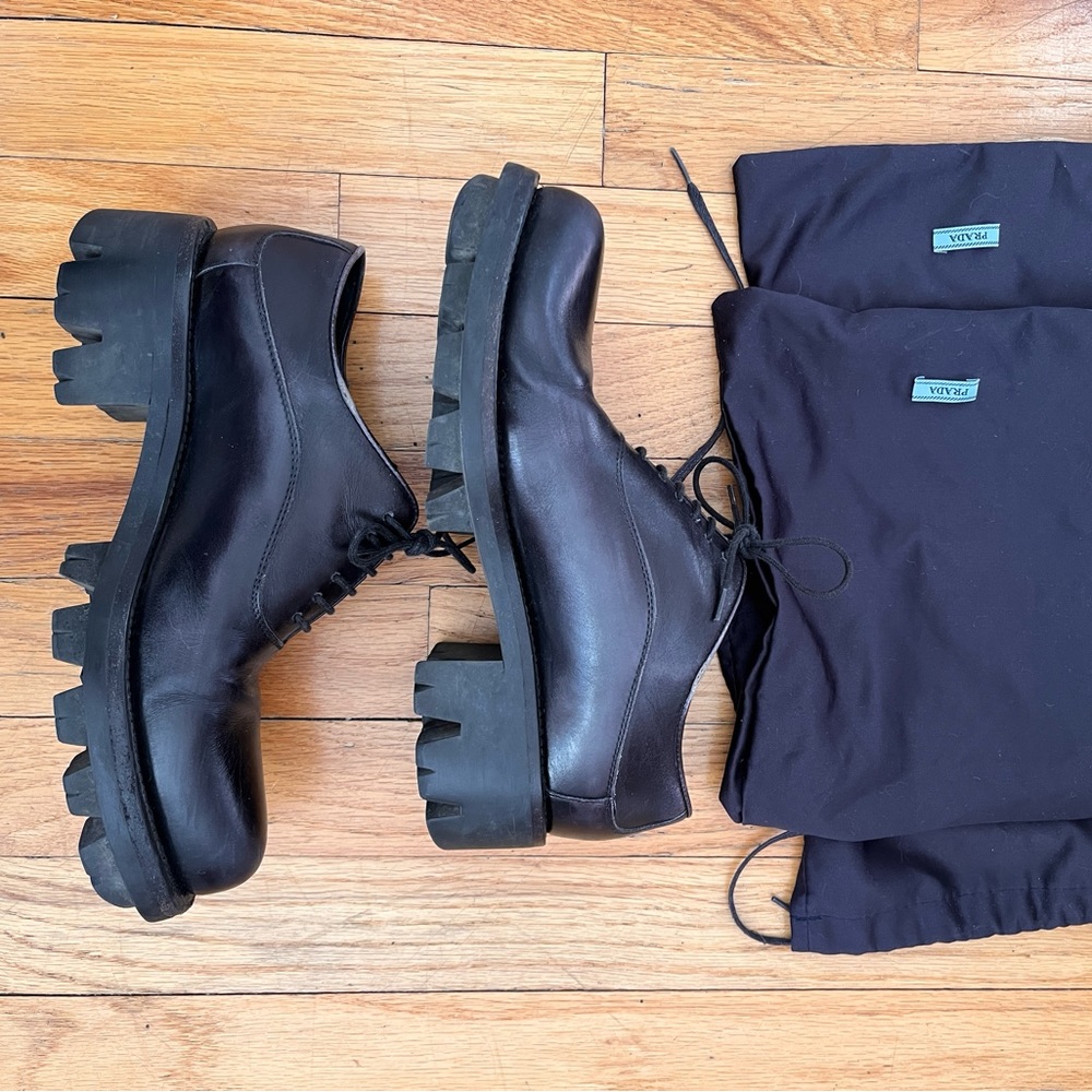 Prada Lug Sole Leather Oxford Shoe